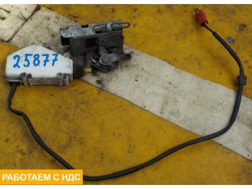 Замок двери правый