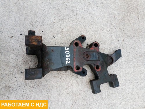 Кронштейн пневморессоры левый