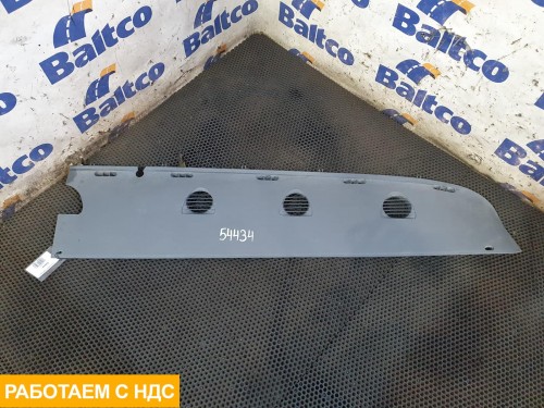 Накладка торпедо правая