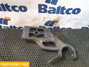 Опора переднего амортизатора левая