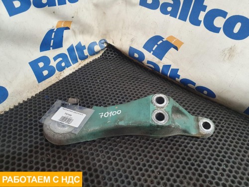 Кронштейн двигателя левый