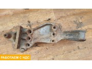 Кронштейн крепления передней рессоры правый