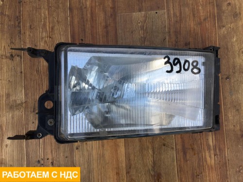 Фара левая