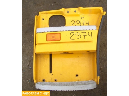 Корпус подножки левый